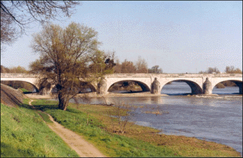 Au fil de l'eau en Loire Valley